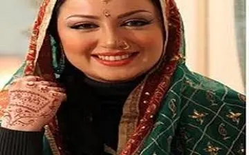 عکس|لباس زیبای خانم بازیگر در جشن حافظ 