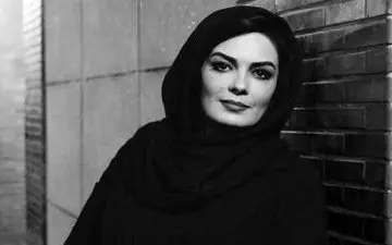  تیپ عجیب و متفاوت خانم بازیگر در بیمارستان/عکس