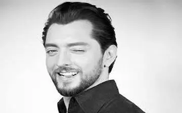 عکس جنجالی «بهرام رادان» در اهواز