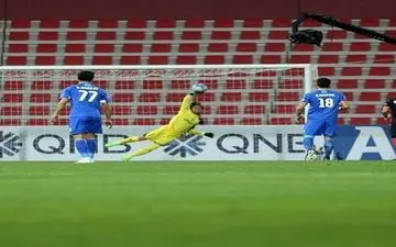 عکس/سوپر واکنش رحمتی در مقابل شوت سنگین 