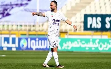  کمیته اخلاق ستاره سابق استقلال را احضار کرد