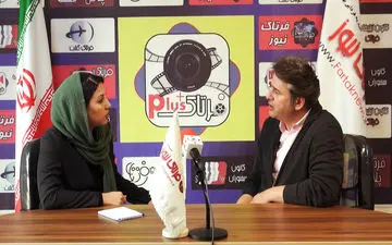حرف های متفاوت خواننده معروف در گفت وگو با فرتاک پلاس + فیلم