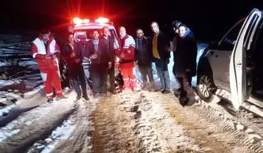 آزادسازی خانواده گرفتار در برف ارتفاعات مراغه