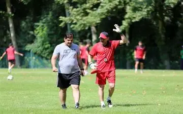 مربی دروازه‌بانان نساجی به اردوی تیم اضافه شد