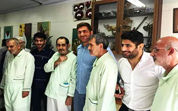 اقدام تحسین برانگیز گوش شکسته‌ها به مناسبت زادروز اسطوره کشتی جهان + فیلم 