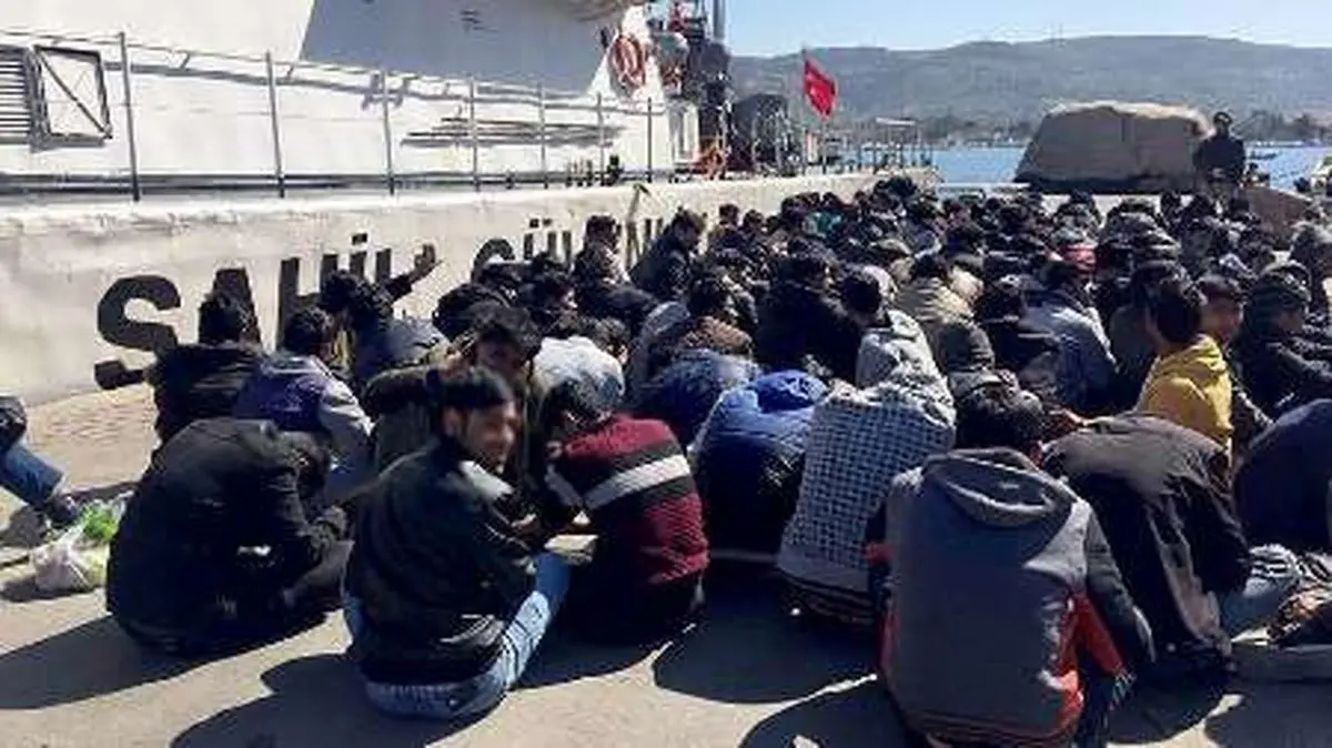  500 مهاجر هنگام عزیمت غیرقانونی به اروپا، در سواحل ترکیه دستگیر شدند