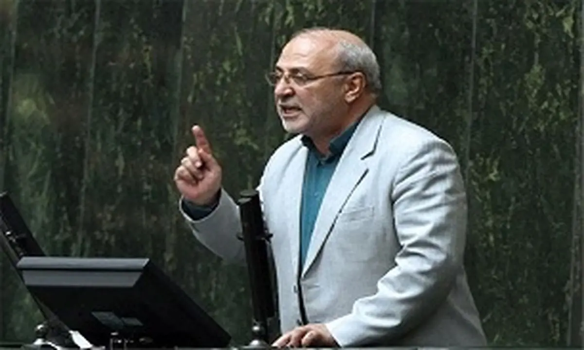 یک نماینده مجلس در خصوص تبعات حرکت هیجانی مردم در بورس هشدار داد