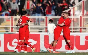  تراکتور دق دلی پرسپولیس را سر هوادار خالی کرد 