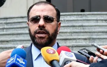 لیست منتشرشده درباره دوتابعیتی‌های دولتی را تکذیب می‌کنم