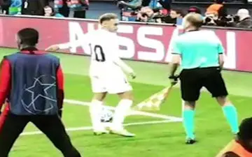 وقتی نیمار کمک داور را سرکار می‌گذارد +فیلم 