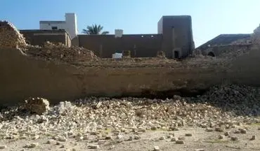 دیوار «قلعه کلات اهرم» بر اثر زلزله فرو ریخت
