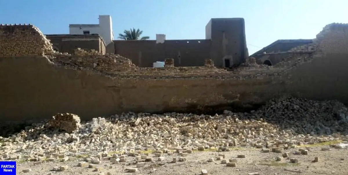 دیوار «قلعه کلات اهرم» بر اثر زلزله فرو ریخت
