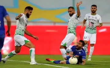 ذوب‌آهن و فرهاد مجیدی جریمه شدند