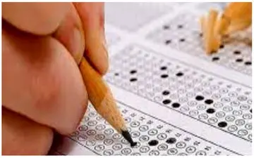 زمان برگزاری کنکور ۱۴۰۳ تغییر کرد