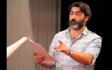  بازگشت پارسا پیروزفر با «ملاقات» به روی صحنه تئاتر