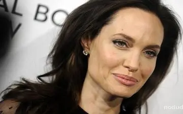 آنجلینا جولی: مسن شدن را دوست دارم
