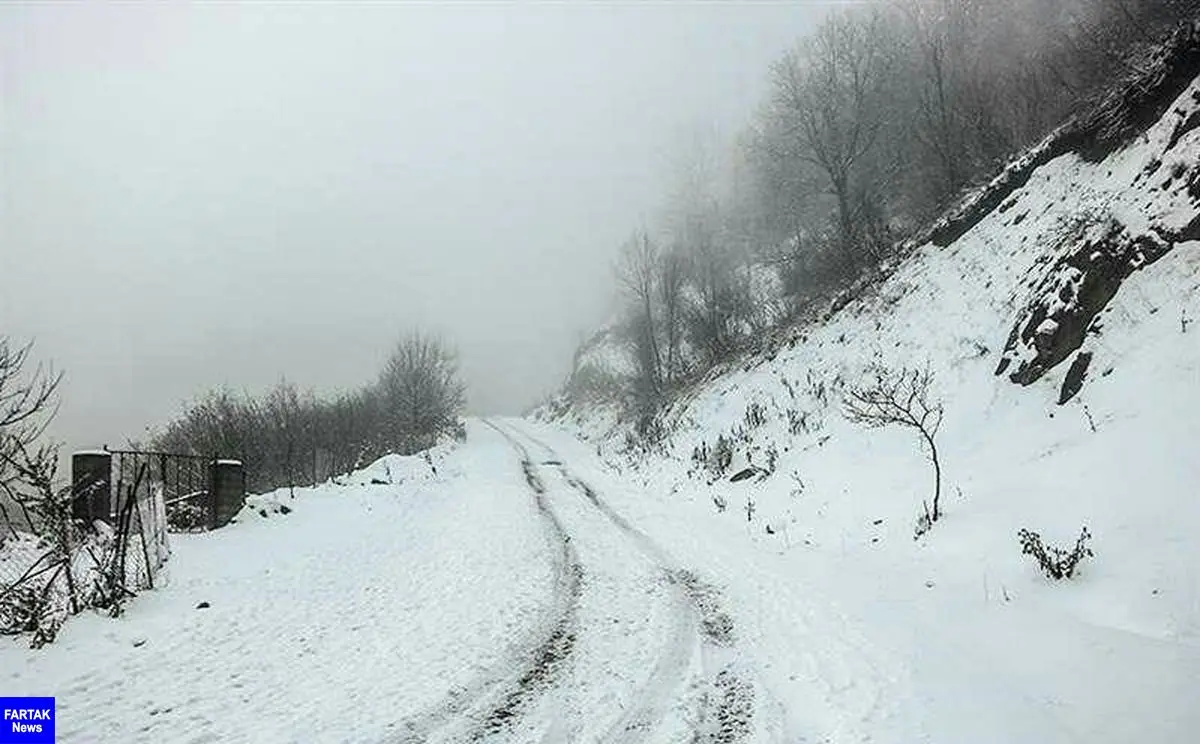 تمام محورهای استان کرمانشاه باز است/ کمک رسانی به ۵۵ خودروی گرفتار در برف