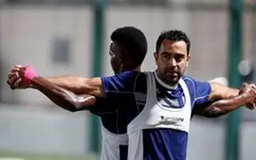 بدل مسی خود را به ژاوی رساند/ناظر چینی مراقب اوضاع