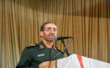 بسیج به معنای لبیک به رهبری و قوای سه گانه است