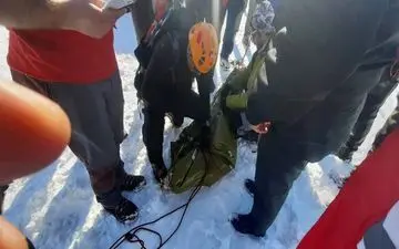 
مرد کوهنورد در اثر سقوط جان خود را از دست داد
