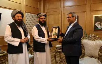 استاندار خراسان رضوی با سرپرست کنسولگری افغانستان در مشهد دیدار کرد