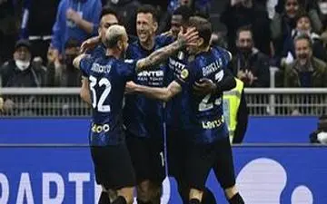 اینتر با شکست رم صدرنشین شد/ باخت مورینیو پس از ۱۲ بازی