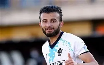 مجتبی حقدوست و جشن به ثمر رساندن اولین گل 