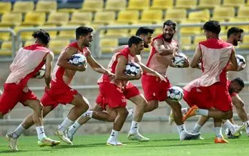 تمرین سبک پرسپولیس با توپ‌های جدید لیگ برتر