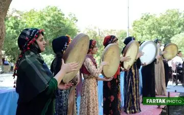 گزارش تصویر اولین جشنواره میوه‌های بهشتی و آیین‌های محلی ریژاب در سراب شالان