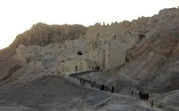 بازدید از قلعه چهل دختران زابل را از دست ندهید
