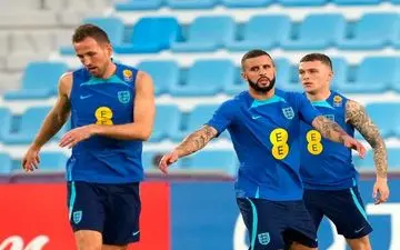 
واکر: راه مهار ام‌باپه را بلدم
