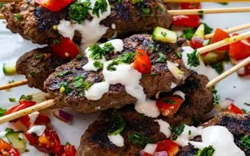 طرز تهیه گشنیز کباب آذری؛ دستور پخت اصیل و خوشمزه