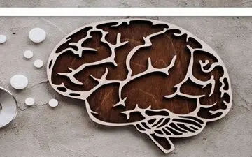 ۶ نشانه که می‌گوید بدن شما در فصل زمستان به آب بیشتری نیاز دارد