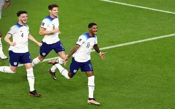 انگلیس با صدرنشینی به یک هشتم نهایی رسید 