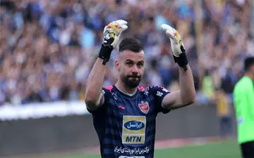 فوری؛ دروازه‌بان ارزشمند پرسپولیس از این تیم جدا شد