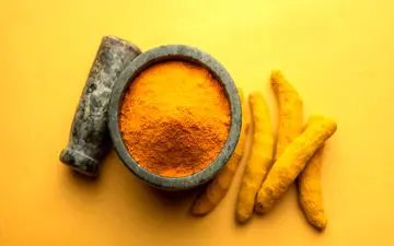 این ادویه ارزان و طلایی خطر بیماری قلبی را تا ۱۵٪ کاهش می‌دهد