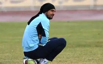  دروازه بان استقلال قرمز پوش می شود؟