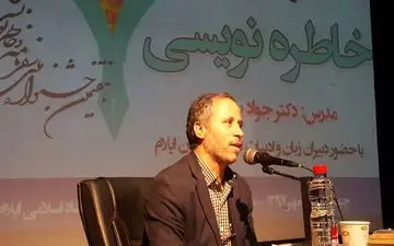 دلیل ضعف و ناتوانی ما در حوزه خاطره‌نویسی، عدم تسلط نویسندگان بر ادبیات جهان است