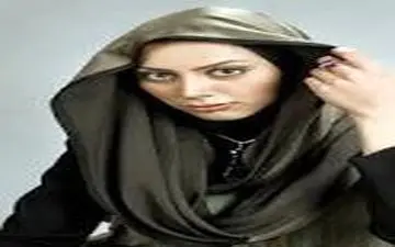 پوشش و گریم طلاپوش مونا فرجاد در فیلم ماهورا