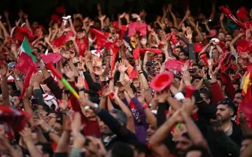 بلیت فروشی اختصاصی پرسپولیس برای بازی صنعت