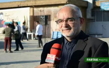 بپذیریم که همه ما در برابر یارمحمدخان کوچک هستیم