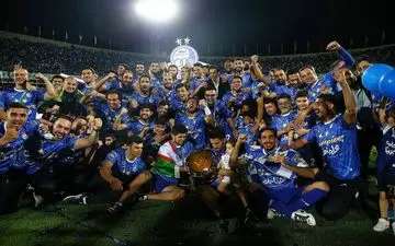 تا به حال سابقه نداشته است باشگاه استقلال در مورد جذب سرمربی این قدر دچار دردسر شود