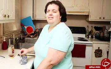 زنی که با دستان خود چشمهایش را نابینا کرد +تصاویر 