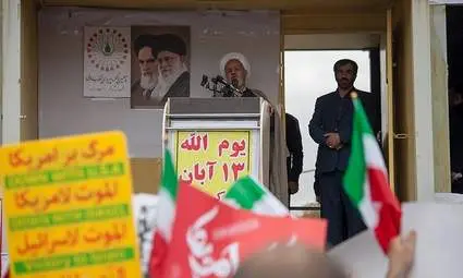 حضور پرشور مردم کرمانشاه در راهپیمایی روز دانش آموز به روایت تصویر