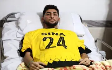 سپاهانی‌ها به عیادت بازیکن فداکار نساجی رفتند
