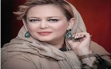 بهاره رهنما و همسرش در پشت صحنه کنسرت امید حاجیلی