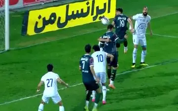 گل اول ذوب آهن به استقلال + ویدئو