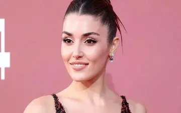 هانده ارچل با استایل ویژه‌اش در پاریس، همه را مسحور کرد