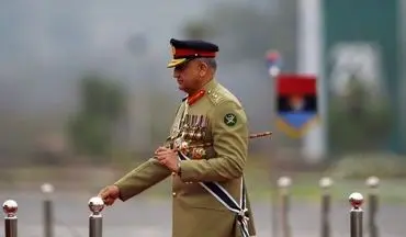  دیوان عالی پاکستان با ادامه فعالیت فرمانده ارتش مخالفت کرد