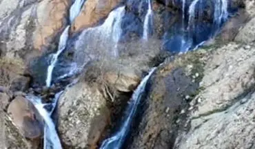 فیلمی از آبشار دیدنی ازنادر در «دورود» 